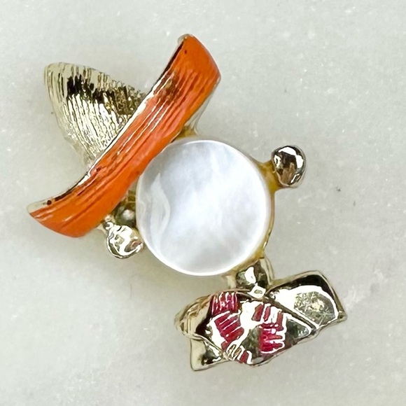 Vintage Mexican Dancer Orange and Gold Tone Brooch Pin - Picture 1 of 8
